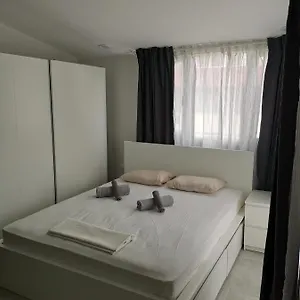Skg Deluxe Apartament Saloniki